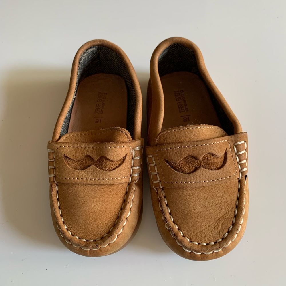 Zara size 21